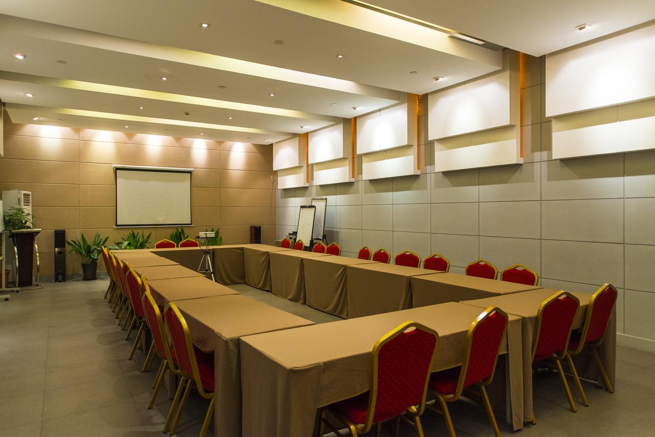 Jinjiang Inn Anyang Linzhou Hongqiqu Avenue Municipal Government Экстерьер фото